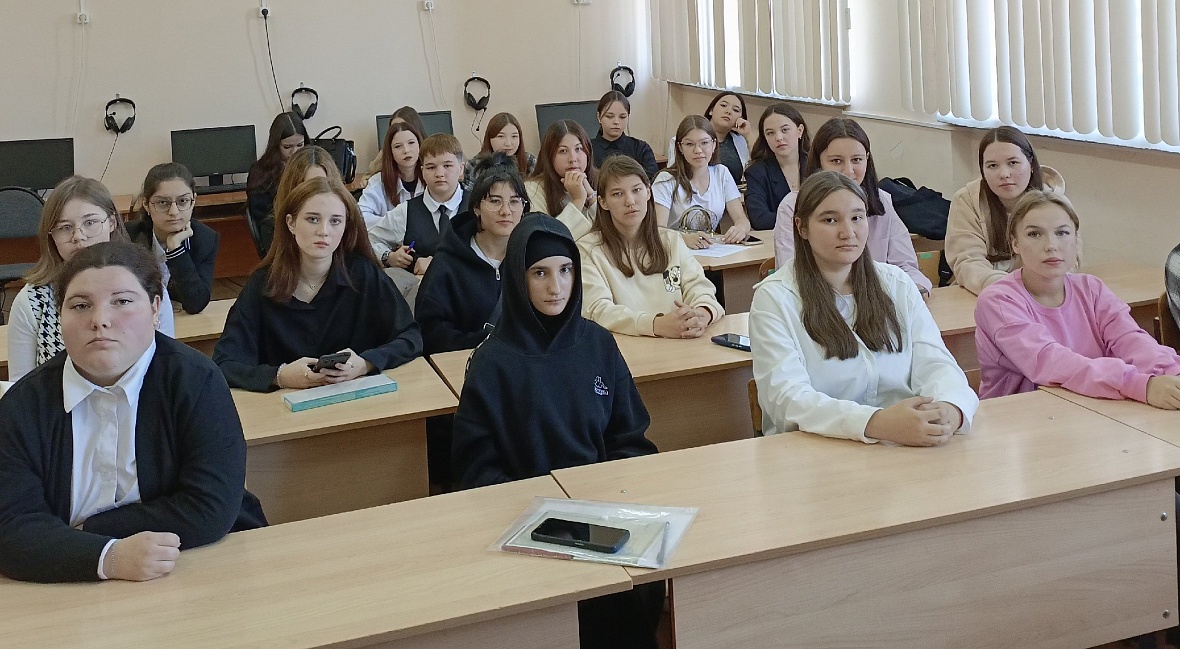 19 тысяч школьников Башкортостана узнали, кто такие дропперы и как не стать участником преступной схемы