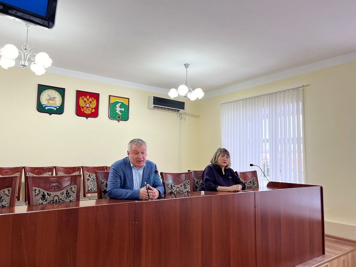 В Ишимбае состоялись «Диалоги о финансах» 